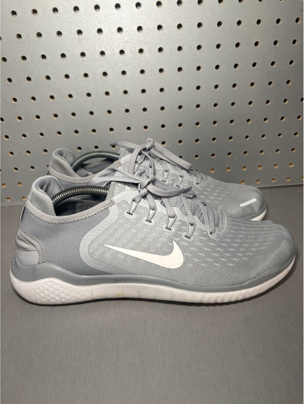 Nike Free RN 2018 Mens Running Shoes Sz 10 Wolf Grey Gray Sneakers Athletic READ